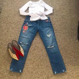 Embroidered floral cropped girlfriend jeans